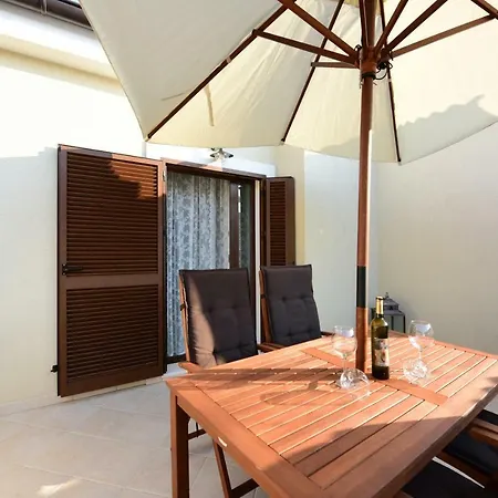 & Toni Appartement *