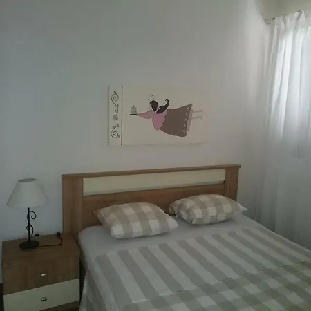 Apartment & Toni Zadar