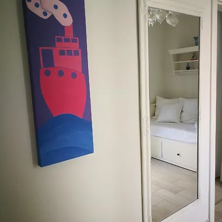 & Toni Apartment
